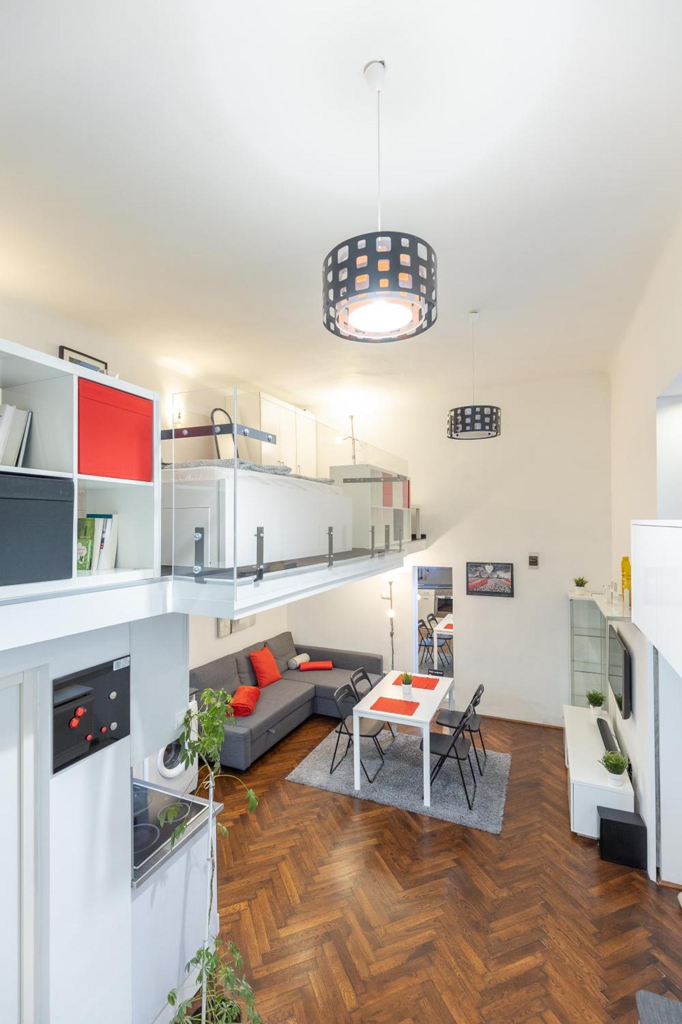 Red Fusion Apartment